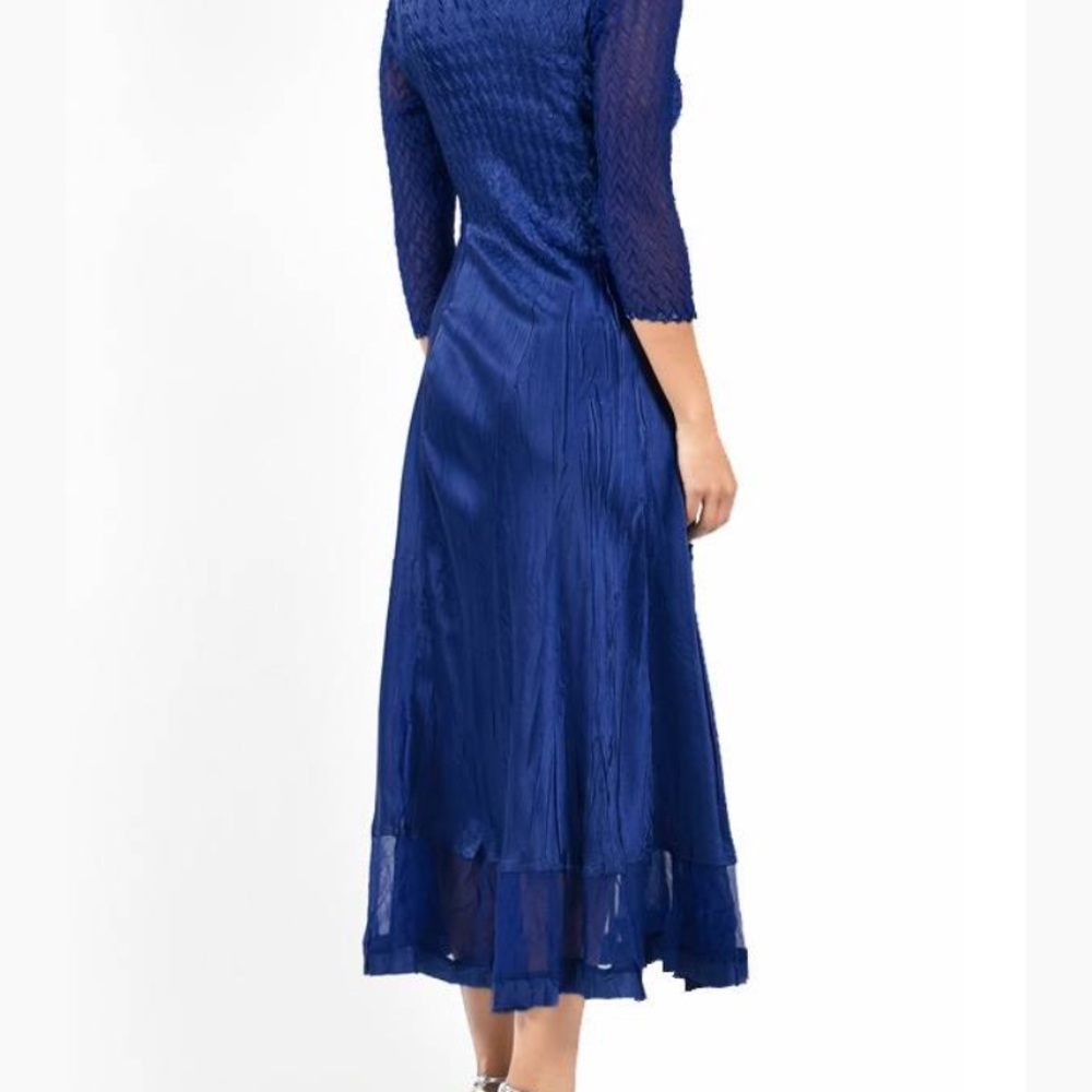 KOMAROV V-Neck Pleated Dress w/ Sheer Sleeves & Hemline Size Small Blue - Picture 2 of 14